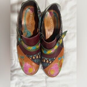 Socofy Artistic Floral Comfortable Leather Loafers - Multicolor